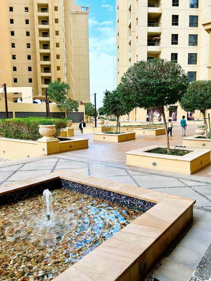 Jewellery Homes In Amwaj 4 With Direct Beach Access Dubai Exterior photo